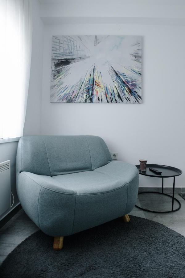Appartamento Zagreb, New, Free Parking, Near Bus Station Esterno foto